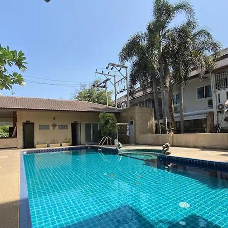 Apartamento C.A.P Mansion Phuket Exterior foto