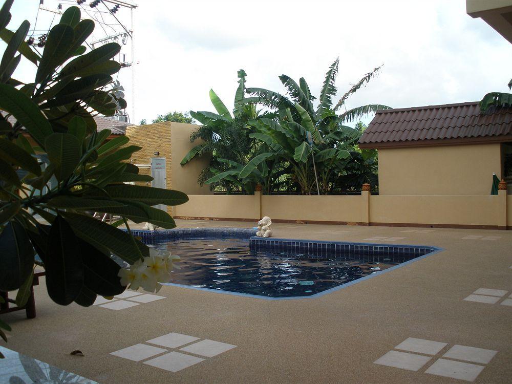 Apartamento C.A.P Mansion Phuket Exterior foto