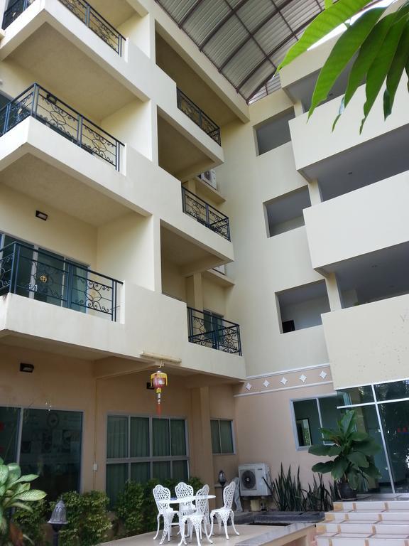 Apartamento C.A.P Mansion Phuket Exterior foto
