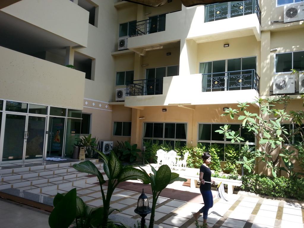 Apartamento C.A.P Mansion Phuket Exterior foto